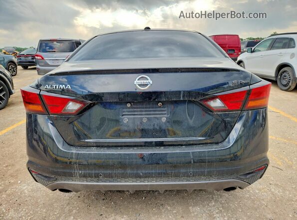 1N4BL4CV5LC202601 2020 NISSAN ALTIMA Black Rear view