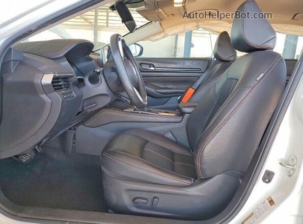 1N4BL4CV5NN313009 2022 NISSAN ALTIMA White Vista interior delantera