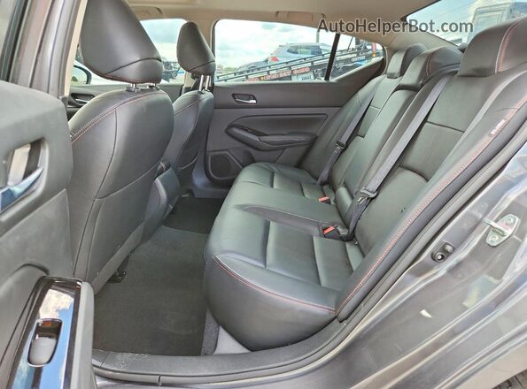 1N4BL4CV5RN310293 2024 NISSAN ALTIMA Gray Вид задніх сидінь