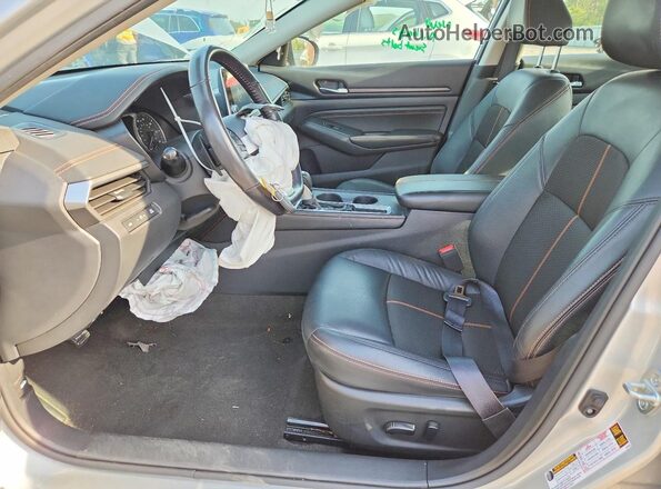 1N4BL4CV6NN319014 2022 NISSAN ALTIMA Silver წინა სალონის ხედი