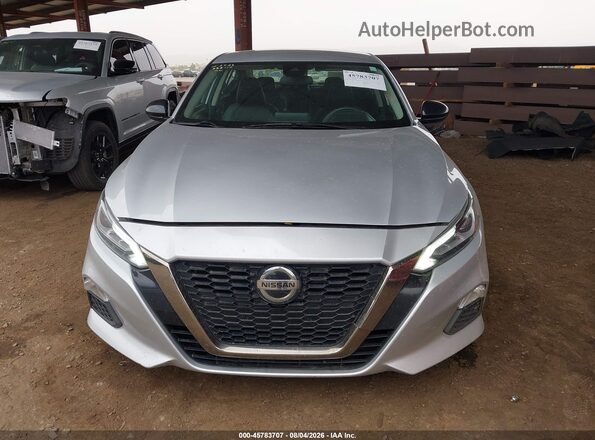 1N4BL4CV6NN333110 2022 NISSAN ALTIMA Silver უკანა სალონის ხედი