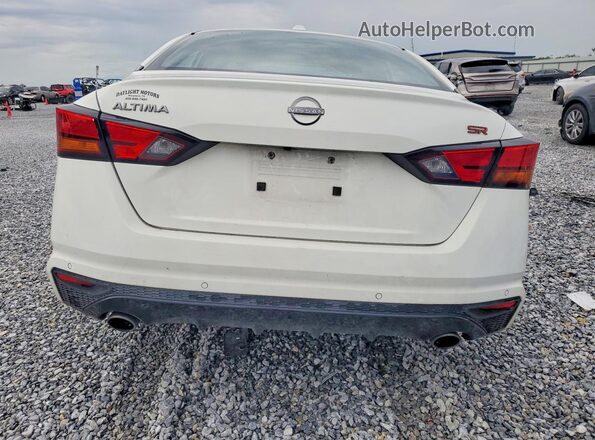 1N4BL4CV6RN382880 2024 NISSAN ALTIMA White Widok z tyłu