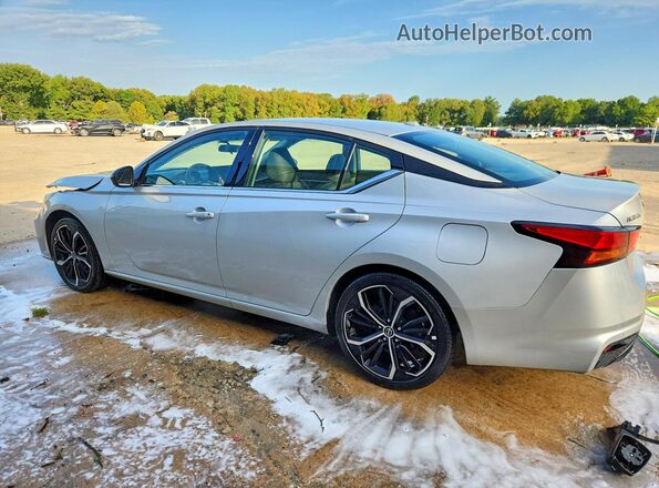 1N4BL4CV6RN431074 2024 NISSAN ALTIMA Серебряный Задняя левая четверть