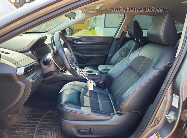 1N4BL4CV7KC139807 2019 NISSAN ALTIMA Серый Вид салона спереди