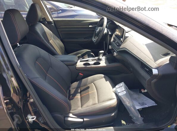 1N4BL4CV7KC213176 2019 NISSAN ALTIMA Black Widok wnętrza z przodu