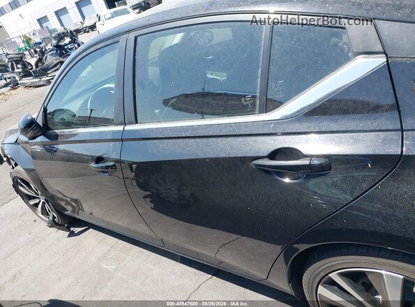 1N4BL4CV7KC213176 2019 NISSAN ALTIMA Black Widok wnętrza 360 stopni