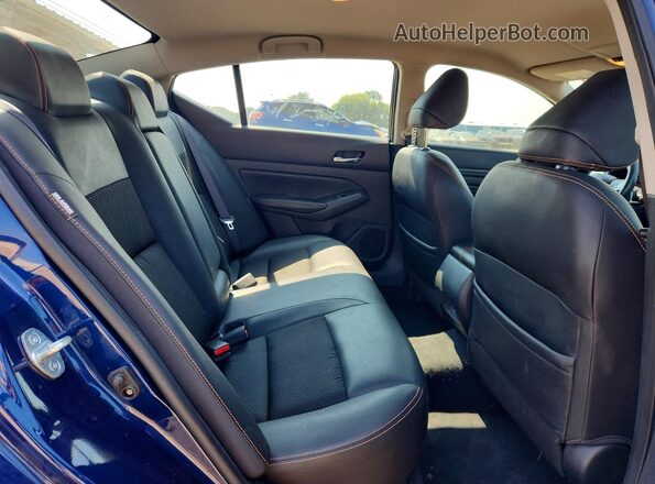 1N4BL4CV7KC258635 2019 NISSAN ALTIMA Blue უკანა სავარძლების ხედი