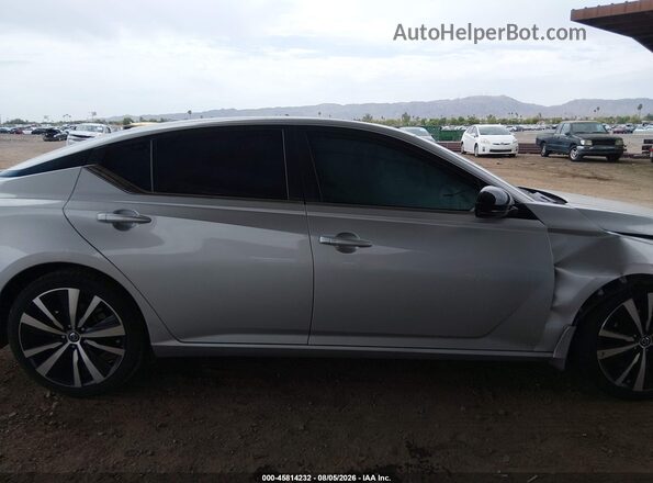 1N4BL4CV7LC118098 2020 NISSAN ALTIMA Silver Вид задньої частини салону