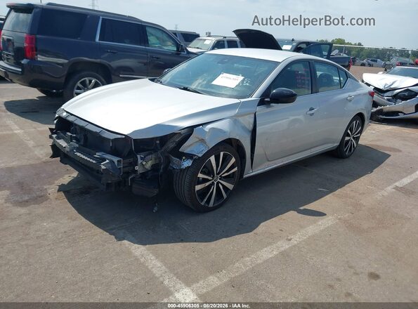 1N4BL4CV7NN352801 2022 NISSAN ALTIMA Silver Vista tres cuartos delantera izquierda