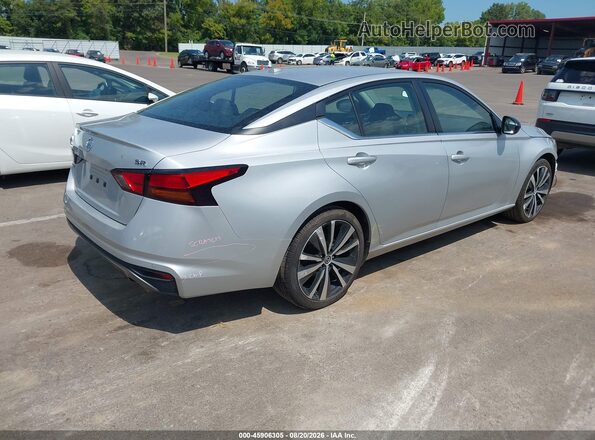 1N4BL4CV7NN352801 2022 NISSAN ALTIMA Silver Trasero derecho