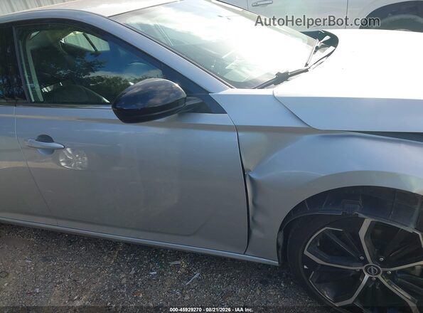 1N4BL4CV7SN363177 2025 NISSAN ALTIMA Silver 360 interior view