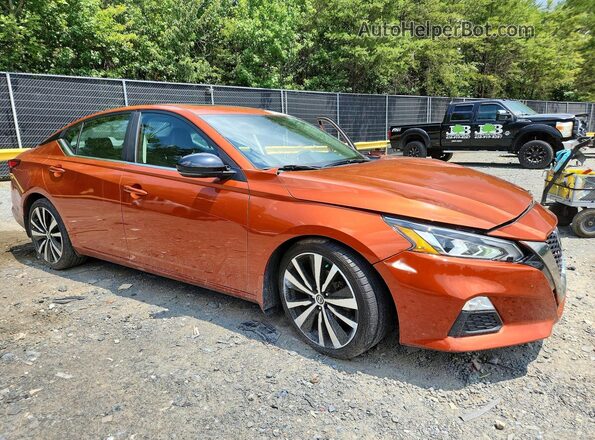 1N4BL4CV8KC106069 2019 NISSAN ALTIMA Gold Przód prawy