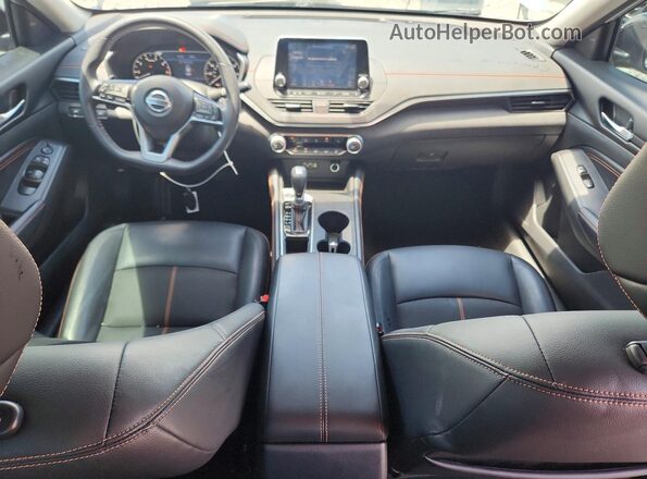 1N4BL4CV8KN319818 2019 NISSAN ALTIMA Белый Вид панели приборов