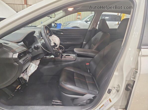 1N4BL4CV8LC208585 2020 NISSAN ALTIMA White წინა სალონის ხედი