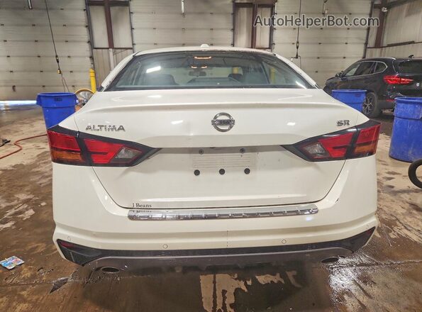 1N4BL4CV8LC208585 2020 NISSAN ALTIMA White უკანა ხედი