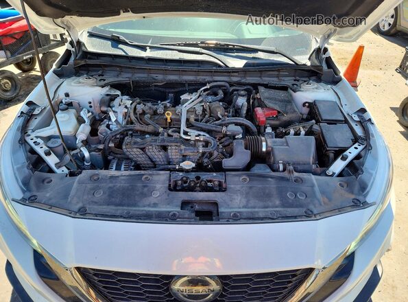 1N4BL4CV8MN420618 2021 NISSAN ALTIMA White Vista interior trasera