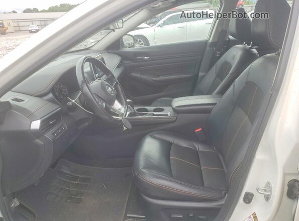 1N4BL4CV8NN336655 2022 NISSAN ALTIMA White Vista interior delantera
