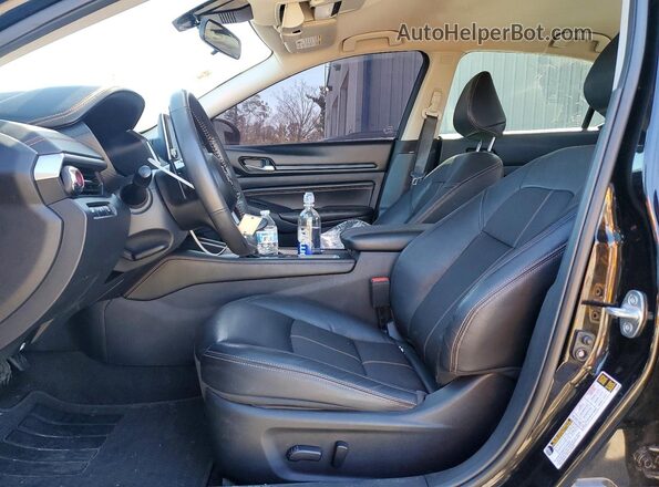 1N4BL4CV8NN337384 2022 NISSAN ALTIMA Black Front interior view