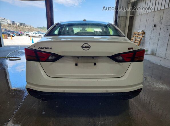 1N4BL4CV8SN315025 2025 NISSAN ALTIMA Белый Вид сзади