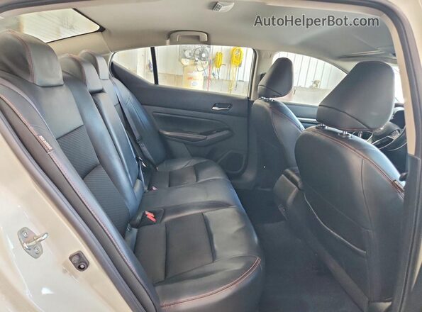 1N4BL4CV8SN315025 2025 NISSAN ALTIMA Белый Вид задних сидений