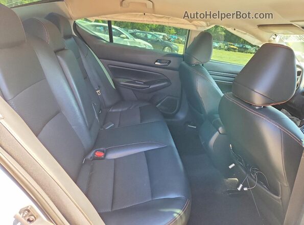 1N4BL4CV9KC128307 2019 NISSAN ALTIMA Silver Widok tylnych siedzeń
