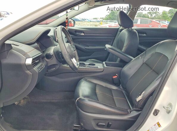 1N4BL4CV9KC152543 2019 NISSAN ALTIMA White წინა სალონის ხედი