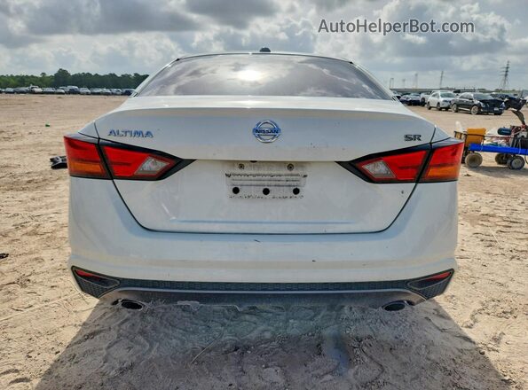 1N4BL4CV9KC162571 2019 NISSAN ALTIMA White Rear view