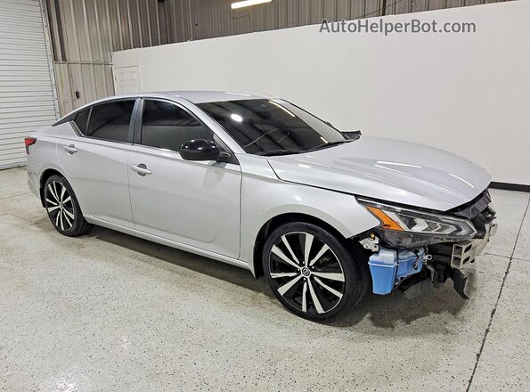 1N4BL4CV9LC276801 2020 NISSAN ALTIMA Silver Передня права чверть