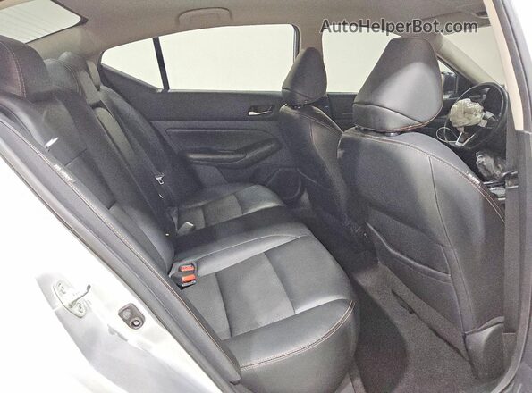 1N4BL4CV9LC276801 2020 NISSAN ALTIMA Silver Вид задніх сидінь