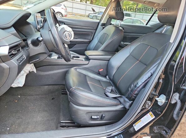 1N4BL4CV9NN347695 2022 NISSAN ALTIMA Black Вид салону спереду
