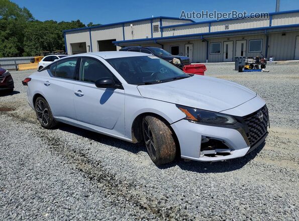 1N4BL4CV9PN323352 2023 NISSAN ALTIMA Gray Przód prawy
