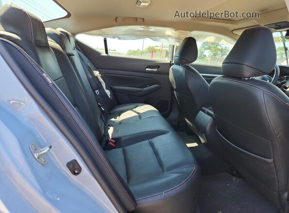 1N4BL4CV9RN325959 2024 NISSAN ALTIMA Silver უკანა სავარძლების ხედი