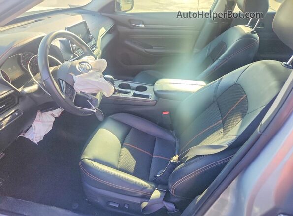 1N4BL4CVXKN324759 2019 NISSAN ALTIMA Silver წინა სალონის ხედი