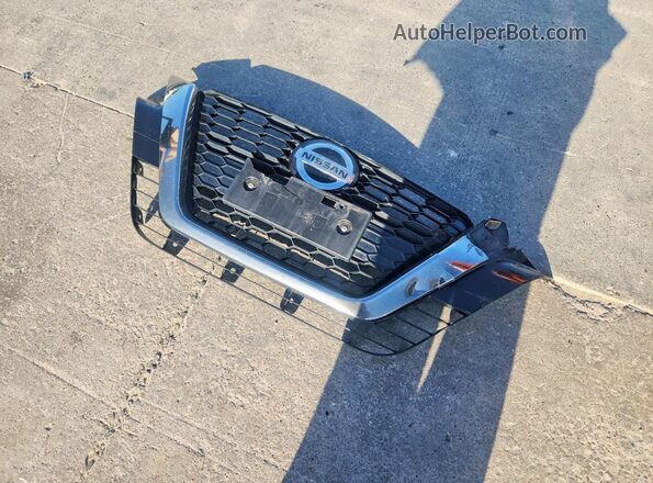 1N4BL4CVXKN324759 2019 NISSAN ALTIMA Silver ძრავის განყოფილების ხედი