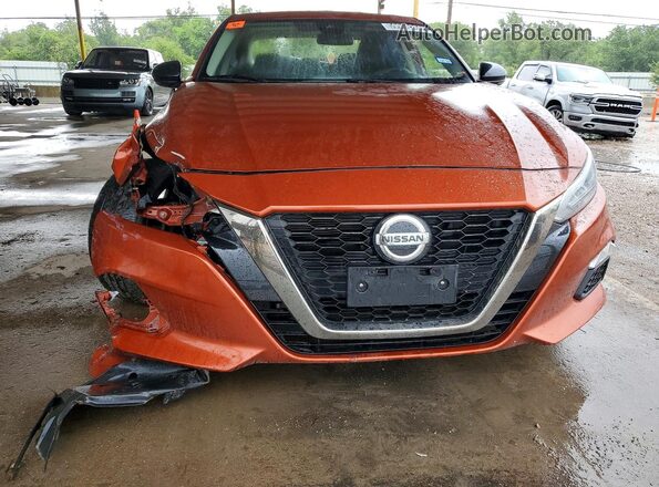 1N4BL4CVXMN301985 2021 NISSAN ALTIMA Orange Widok z przodu
