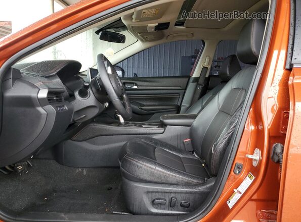 1N4BL4CVXMN301985 2021 NISSAN ALTIMA Orange 