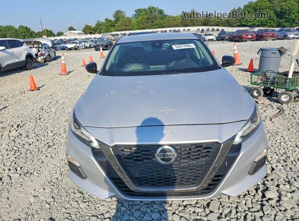 1N4BL4CVXMN326983 2021 NISSAN ALTIMA Серебряный Вид спереди