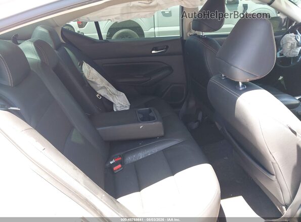 1N4BL4CVXMN372359 2021 NISSAN ALTIMA Silver Vista de la etiqueta del VIN