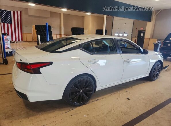 1N4BL4CVXNN340772 2022 NISSAN ALTIMA White უკანა მარჯვენა