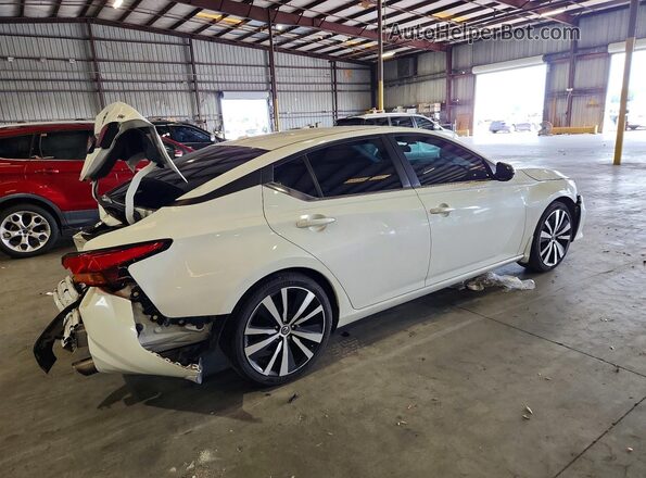 1N4BL4CVXNN389244 2022 NISSAN ALTIMA White Trasero derecho