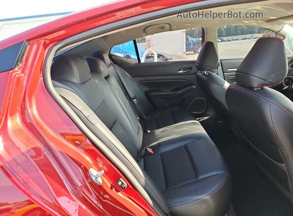 1N4BL4CVXPN304521 2023 NISSAN ALTIMA Red Vista de los asientos traseros