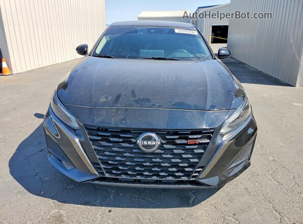 1N4BL4CVXRN317935 2024 NISSAN ALTIMA Black Front view