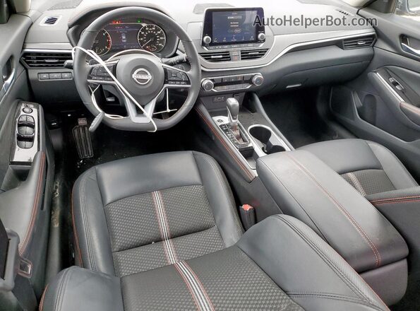1N4BL4CVXSN350519 2025 NISSAN ALTIMA Gray Առջևի վահանակի տեսք