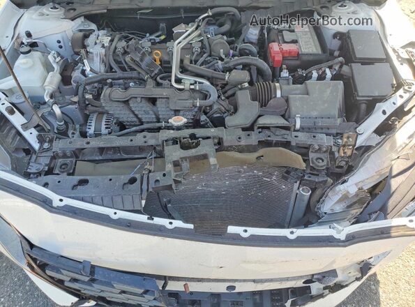 1N4BL4CVXSN381768 2025 NISSAN ALTIMA White Սալոնի հետևի տեսք