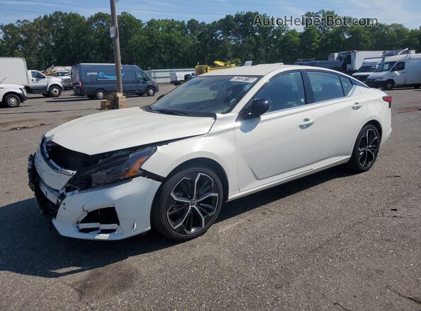 1N4BL4CVXSN381768 2025 NISSAN ALTIMA White 