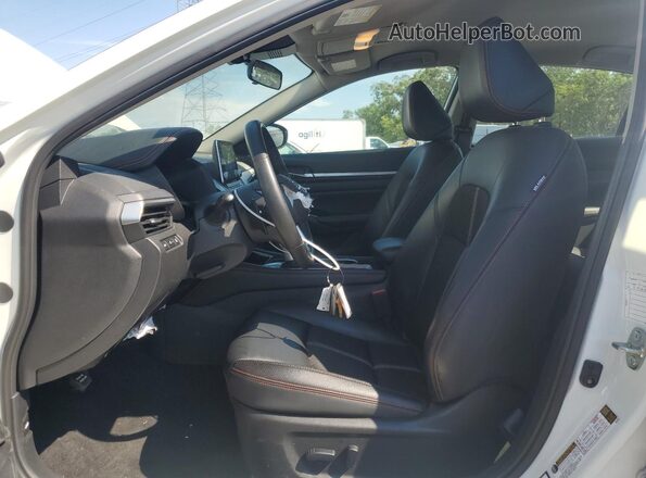 1N4BL4CVXSN381768 2025 NISSAN ALTIMA White 