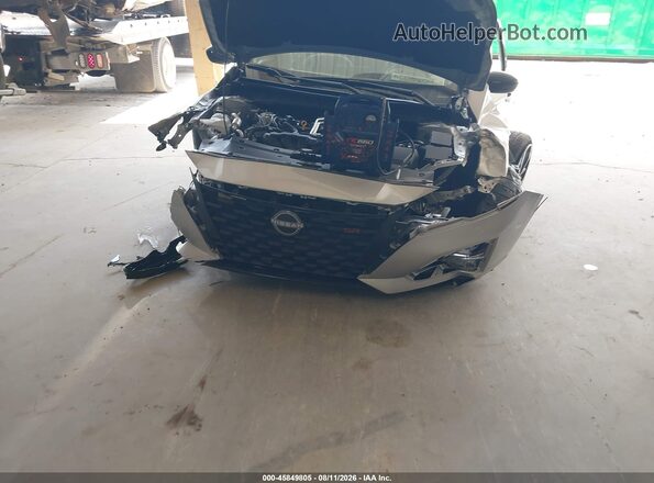 1N4BL4CVXSN427180 2025 NISSAN ALTIMA Silver Դիմացի տեսք