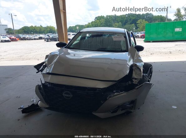 1N4BL4CVXSN427180 2025 NISSAN ALTIMA Silver Սարքավորումների վահանակի տեսք