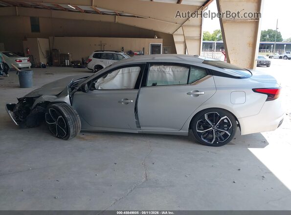 1N4BL4CVXSN427180 2025 NISSAN ALTIMA Silver Սալոնի 360 աստիճան տեսք