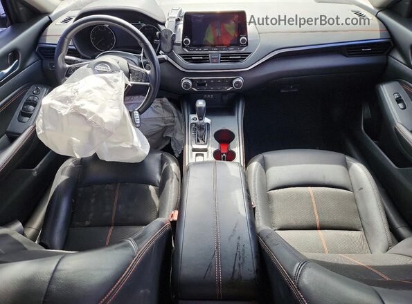 1N4BL4CW0MN352274 2021 NISSAN ALTIMA Black Widok deski rozdzielczej